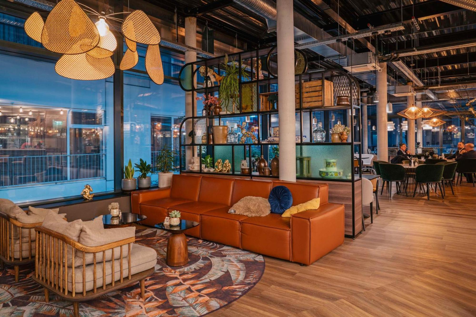 Hotel Berlin, Berlin, A Member Of Radisson Individuals Εξωτερικό φωτογραφία Interior of the hotel
